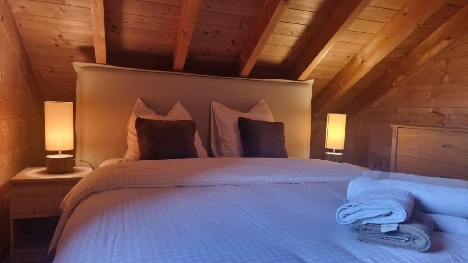 Le Chalet Du Pere Michel, Jacuzzi, Sauna, Jardin ลาแบรส ภายนอก รูปภาพ