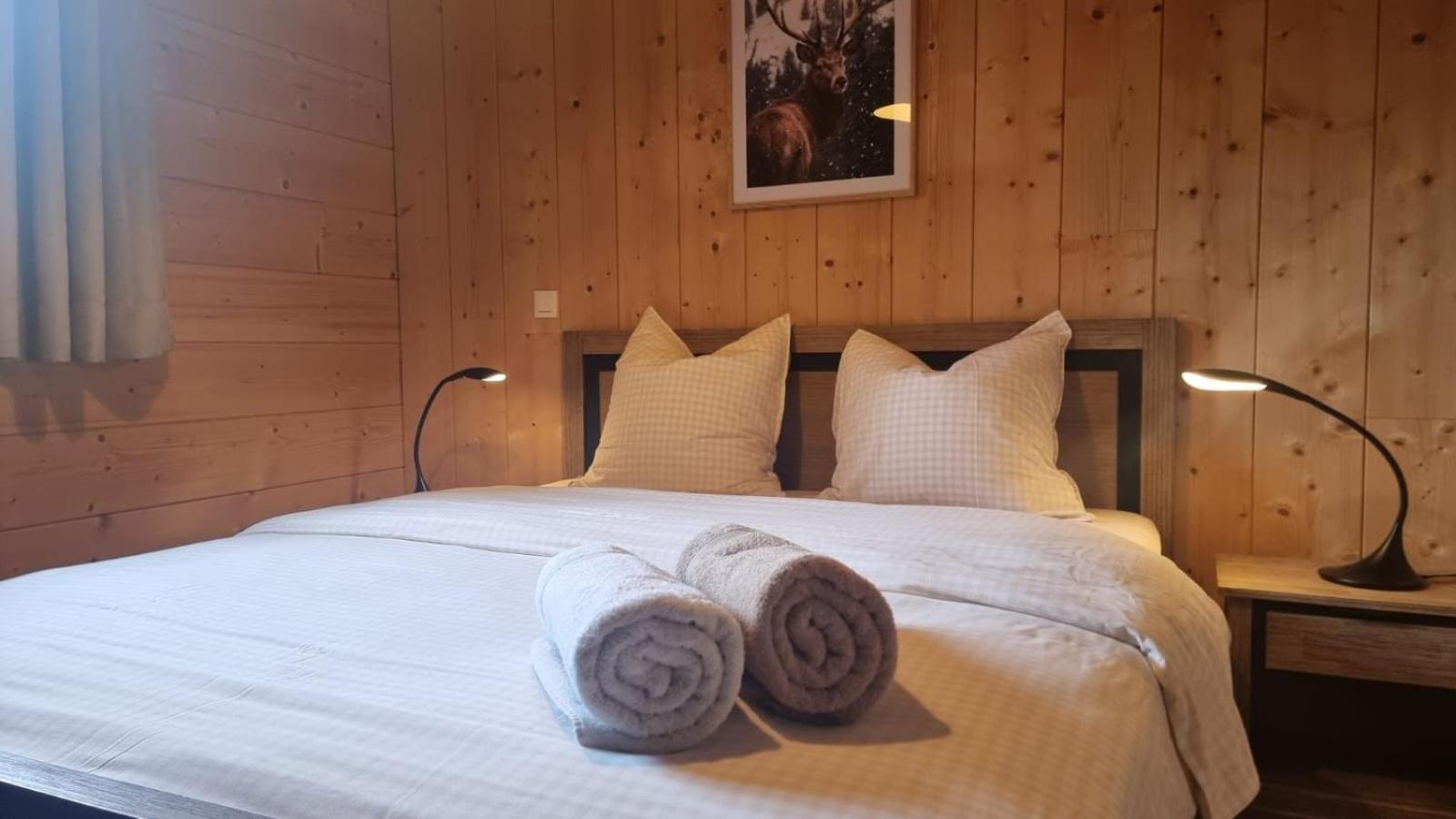 Le Chalet Du Pere Michel, Jacuzzi, Sauna, Jardin ลาแบรส ภายนอก รูปภาพ