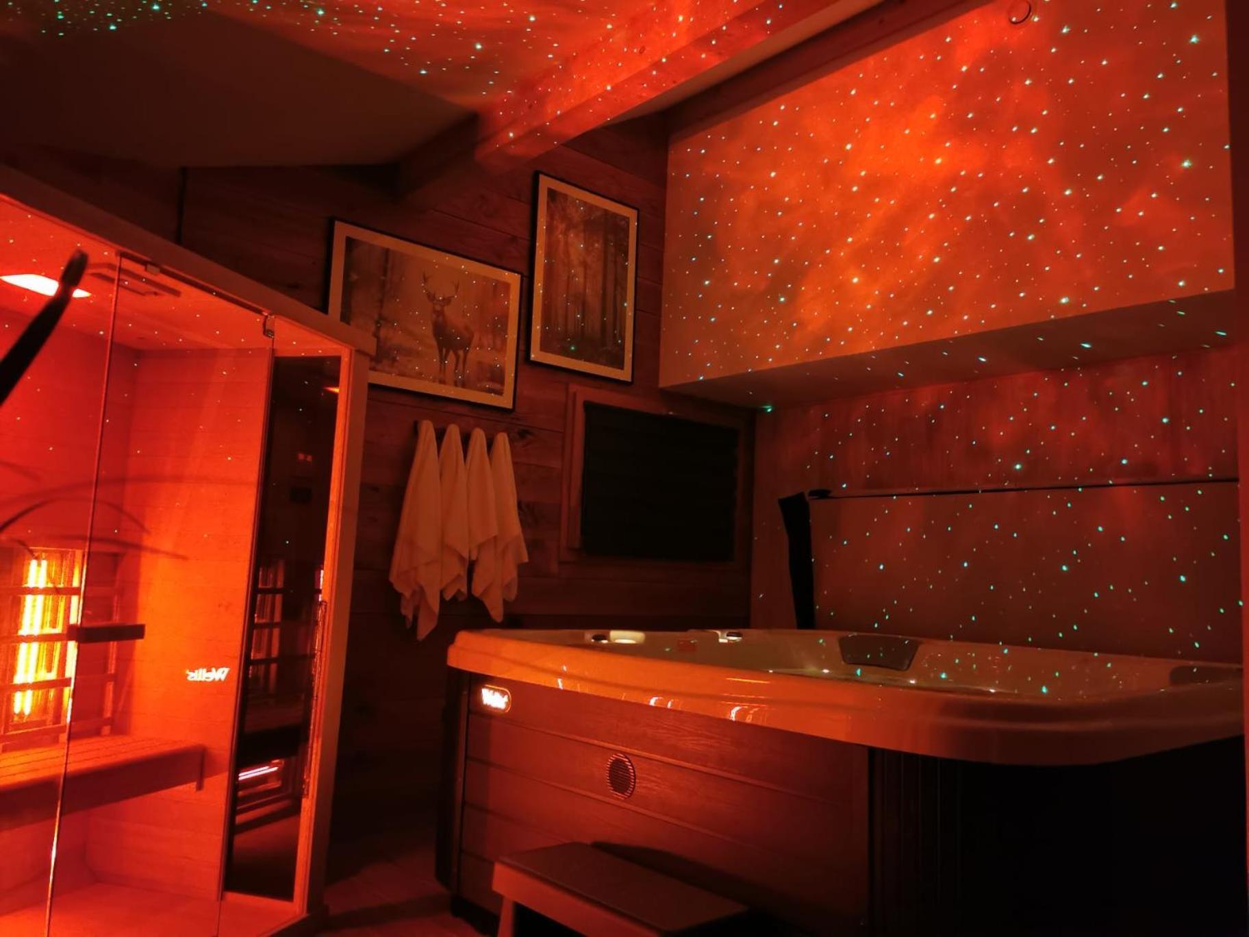 Le Chalet Du Pere Michel, Jacuzzi, Sauna, Jardin ลาแบรส ภายนอก รูปภาพ