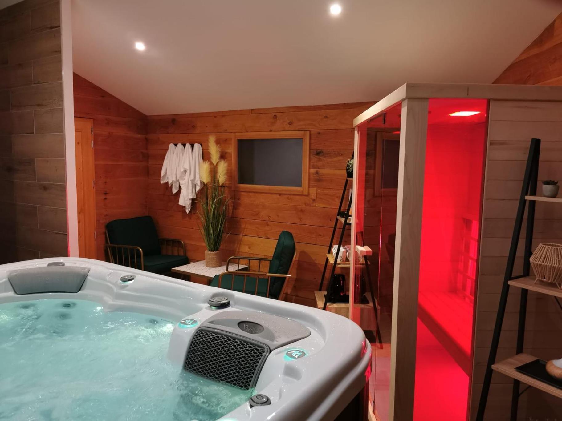 Le Chalet Du Pere Michel, Jacuzzi, Sauna, Jardin ลาแบรส ภายนอก รูปภาพ